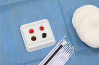 Equipo personal disponible de Sterilzed de la herramienta permanente del maquillaje en un bolso médico